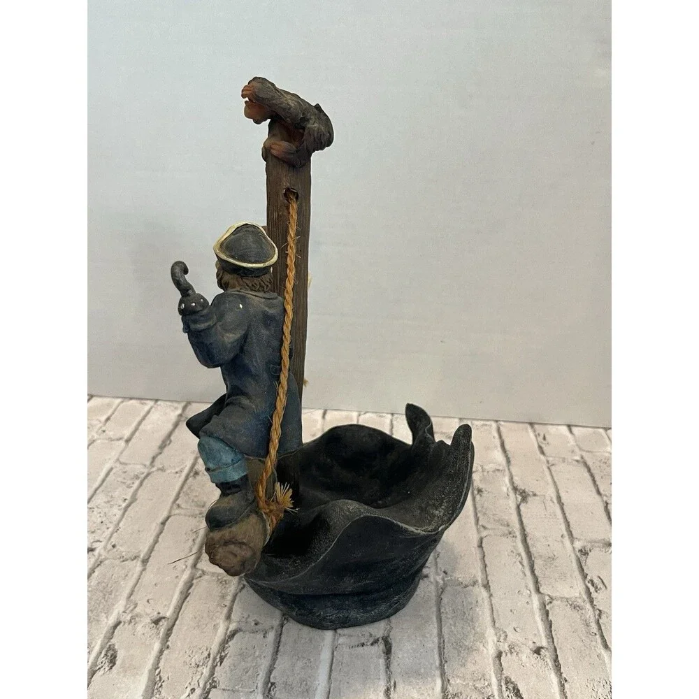 Rare 2007 Fighting Pirates Wine Bottle Holder Resin Statue Bar Decor Nautical
